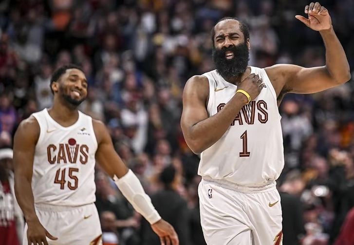 bob半岛体育官方入口-拒绝18分大逆转！米切尔轰31+7+4，哈登23投21分，骑士争3不如保4